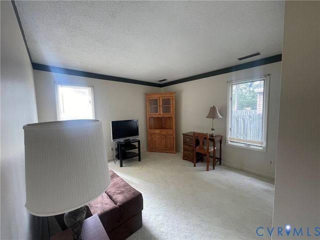 3008 W Grant St, Hopewell, VA 23860