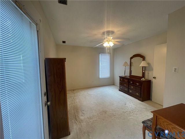 3008 W Grant St, Hopewell, VA 23860