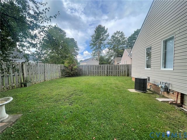 3008 W Grant St, Hopewell, VA 23860