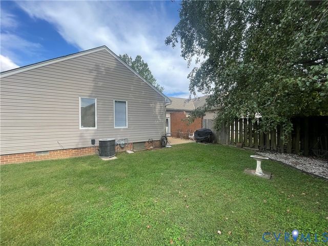 3008 W Grant St, Hopewell, VA 23860