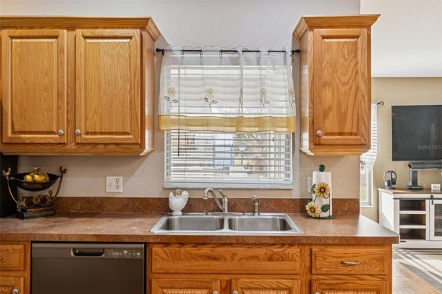 18030 BAYAMON AVENUE, Polk City, FL 33868