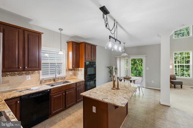 1100 WRIGHT CT, Fredericksburg, VA 22401