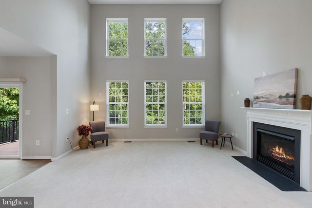 1100 WRIGHT CT, Fredericksburg, VA 22401