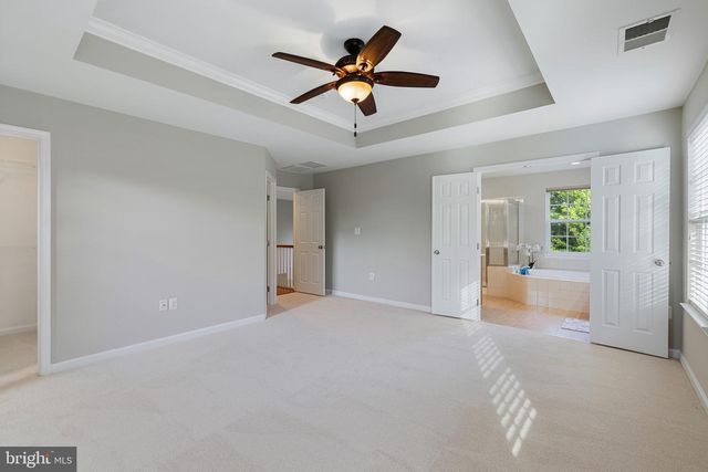 1100 WRIGHT CT, Fredericksburg, VA 22401