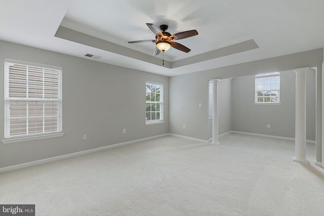 1100 WRIGHT CT, Fredericksburg, VA 22401