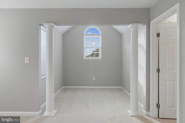 1100 WRIGHT CT, Fredericksburg, VA 22401