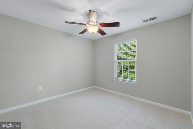 1100 WRIGHT CT, Fredericksburg, VA 22401