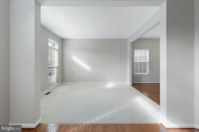 1100 WRIGHT CT, Fredericksburg, VA 22401