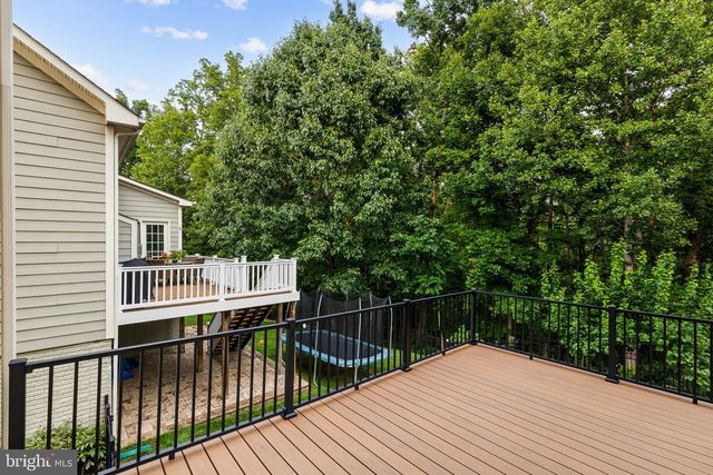 1100 WRIGHT CT, Fredericksburg, VA 22401
