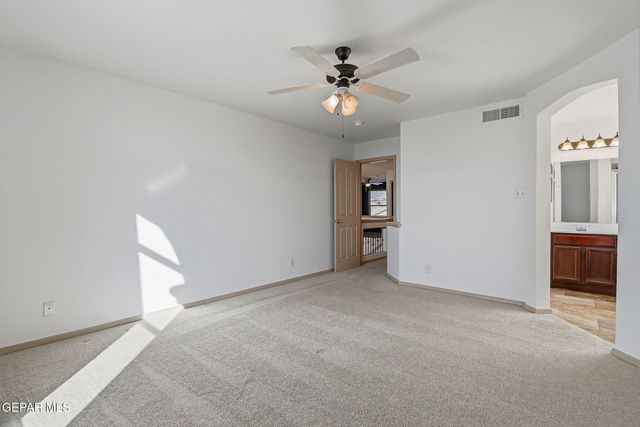 6524 Latimer Place, El Paso, TX 79932