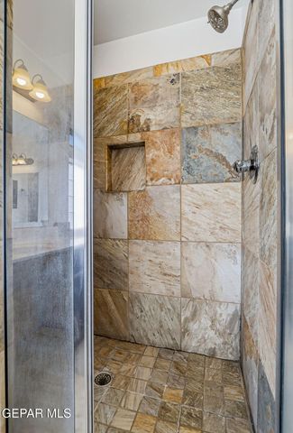 6524 Latimer Place, El Paso, TX 79932