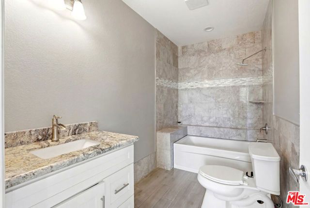 18060 Walnut Street, Hesperia, CA 92345