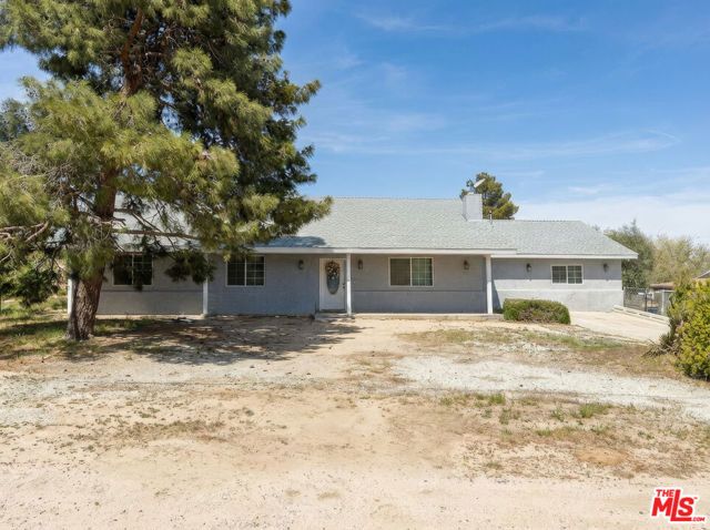 18060 Walnut Street, Hesperia, CA 92345
