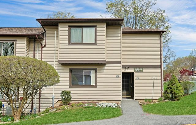 78 Independence Court I, Yorktown Heights, NY 10598