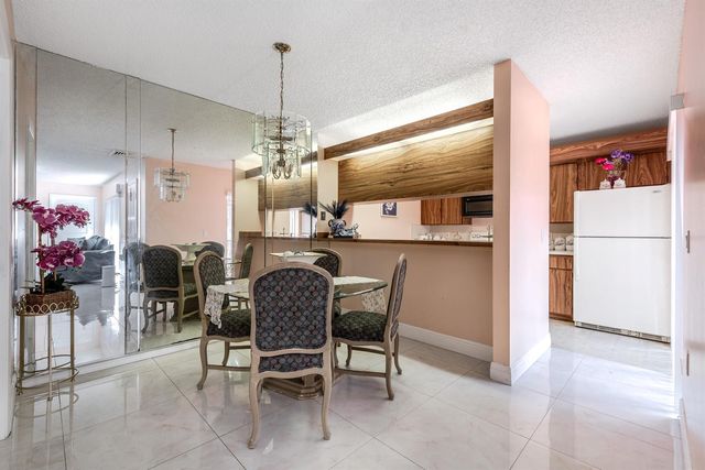 2205 22nd Lane, Greenacres, FL 33463