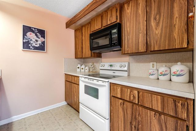 2205 22nd Lane, Greenacres, FL 33463