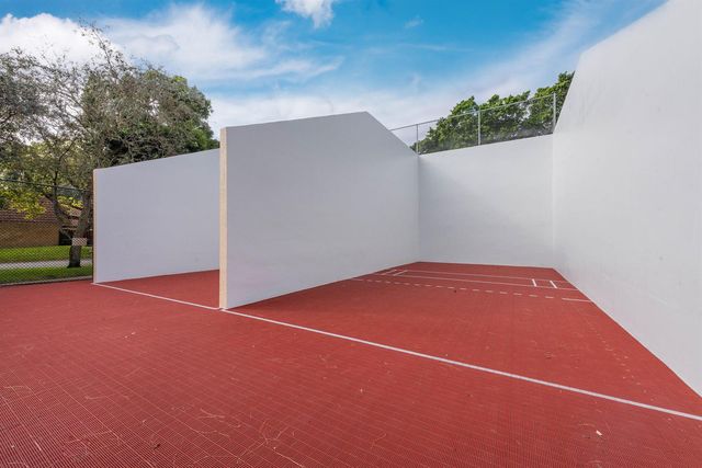 2205 22nd Lane, Greenacres, FL 33463