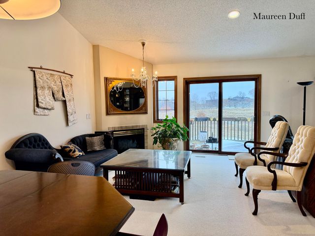 1554 E Harbour Towne Circle 73, Muskegon, MI 49441
