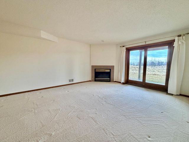 1554 E Harbour Towne Circle 73, Muskegon, MI 49441