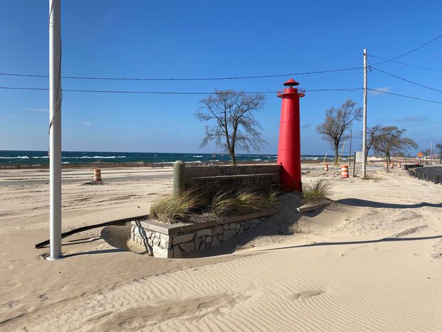 1554 E Harbour Towne Circle 73, Muskegon, MI 49441