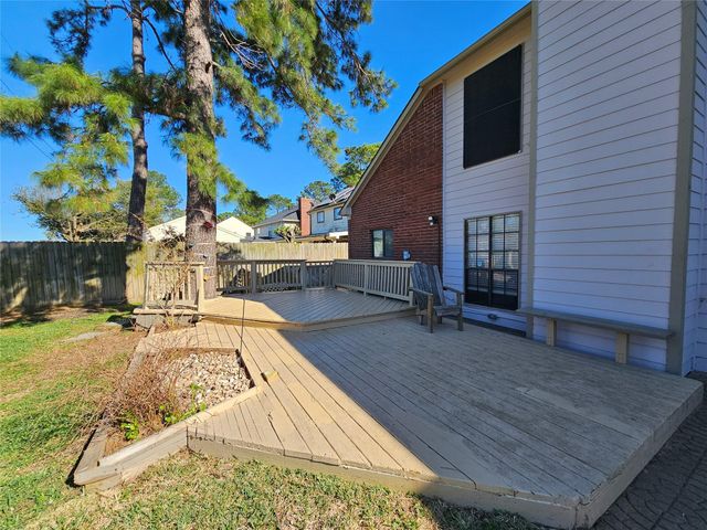 16418 Rainbow Lake Rd Road, Houston, TX 77095