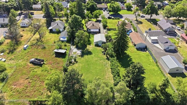 2310 N Park Rd, Spokane, WA 99212