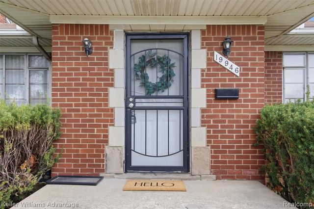 19946 Robson Street, Detroit, MI 48235