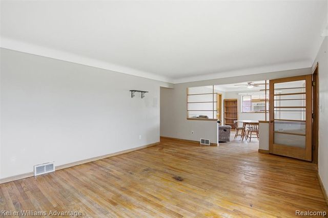 19946 Robson Street, Detroit, MI 48235