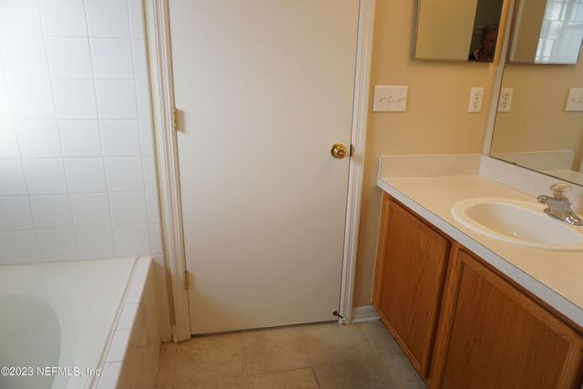 421 HONEYCOMB Way, St. Johns, FL 32259