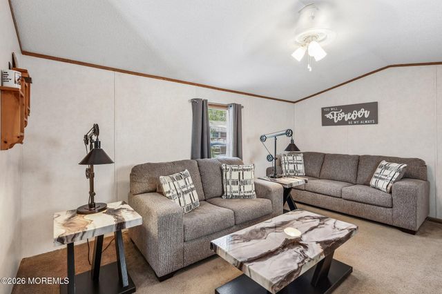9 Kay Lane 9, Howell, NJ 07731