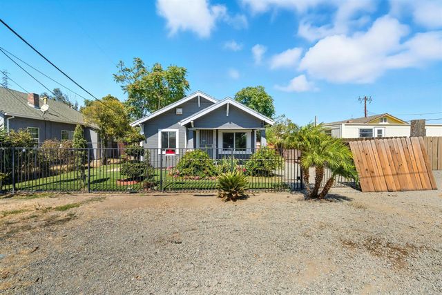 519 W Scotts Ave, Stockton, CA 95203