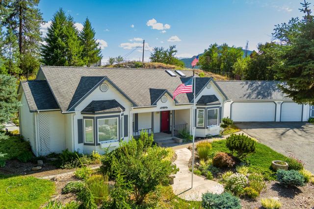 160 E 7th Ave, Colville, WA 99114