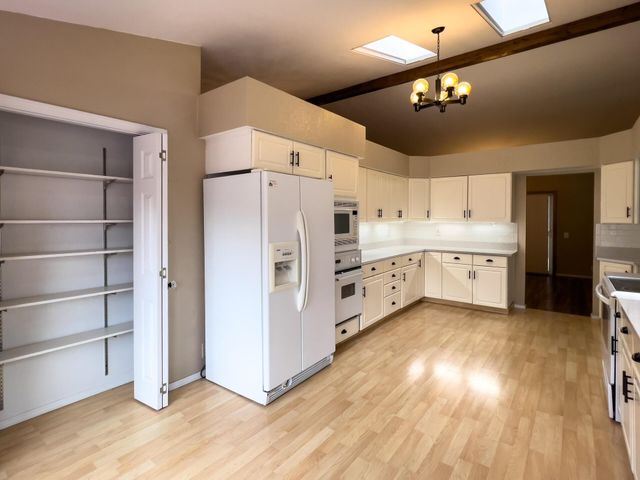 160 E 7th Ave, Colville, WA 99114