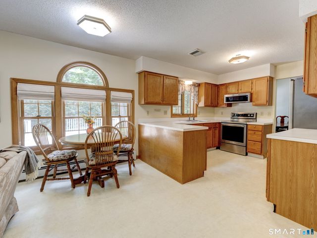 45 Wapping Wood Road, Ellington, CT 06029