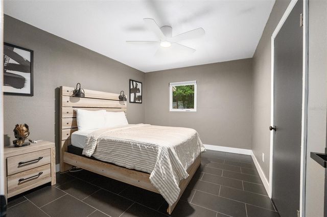 1214 NW 55TH TERRACE, Gainesville, FL 32605