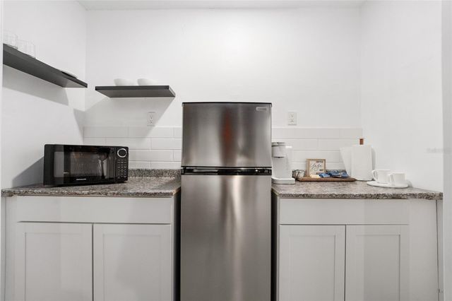 1214 NW 55TH TERRACE, Gainesville, FL 32605