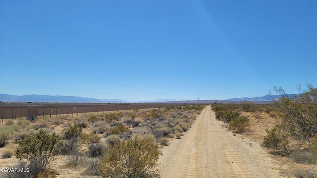 W Ave A & 185th St W, Rosamond, CA 93560