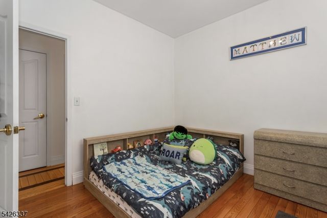 71 Parker Ave, Hawthorne Boro, NJ 07506