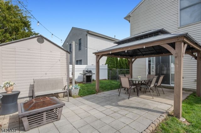 71 Parker Ave, Hawthorne Boro, NJ 07506