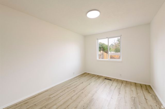 1893 E WELLINGTON CIR, Holladay, UT 84117