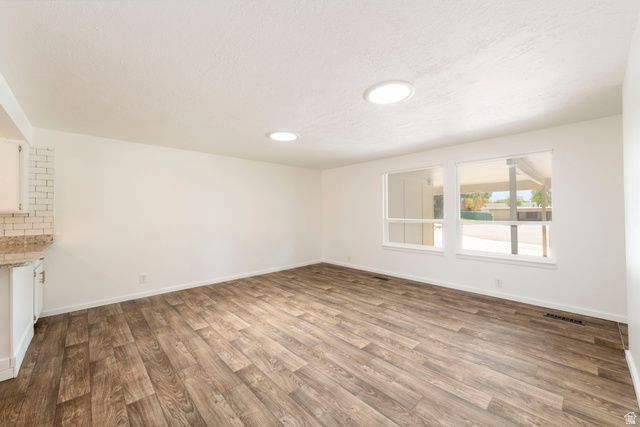 1893 E WELLINGTON CIR, Holladay, UT 84117