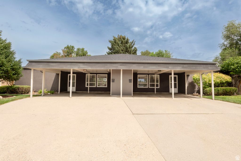 1893 E WELLINGTON CIR, Holladay, UT 84117 — photo 2
