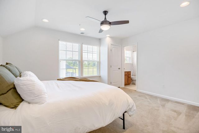 893 AMHERST LN, Westminster, MD 21158