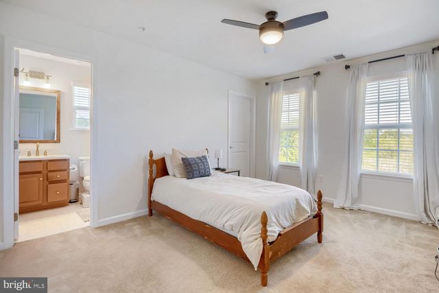 893 AMHERST LN, Westminster, MD 21158