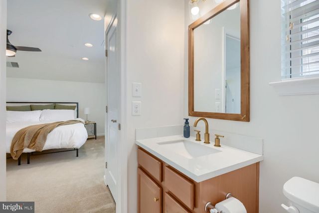 893 AMHERST LN, Westminster, MD 21158