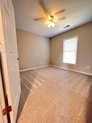 4320 Creek Valley Way, Lexington, KY 40515