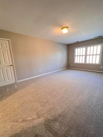 4320 Creek Valley Way, Lexington, KY 40515