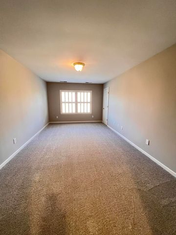 4320 Creek Valley Way, Lexington, KY 40515