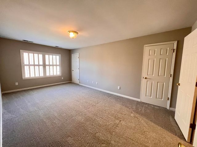 4320 Creek Valley Way, Lexington, KY 40515