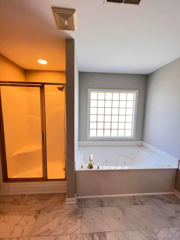 4320 Creek Valley Way, Lexington, KY 40515